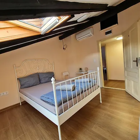Xah - Center Otel Filibe